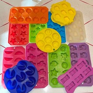 14 Ice Cube Molds